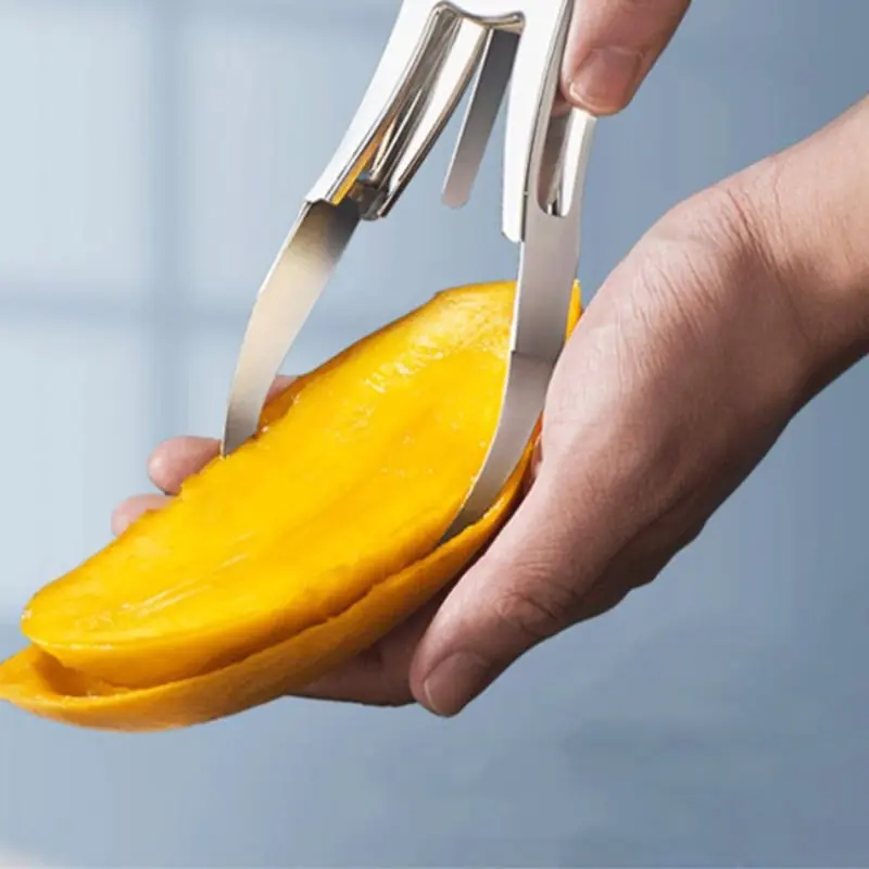 Mango Slicer in Use